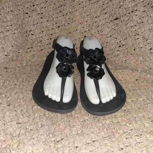 CROCS-Sexi Serena Flip Flop Sandals Black Comfort Thong Floral-Sz 8-Near Mint - Picture 3 of 7